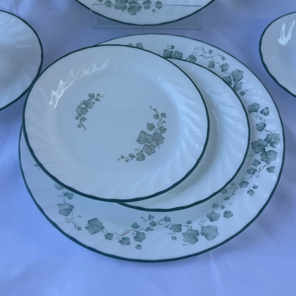 Corelle Callaway Ivy Dinnerware Set Service for 2 10 Pieces Complete Set - Picture 3 of 10